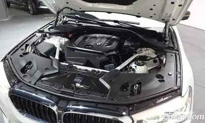 BMW 5-Series 2018 2.0 Автомат в Москве № 211580, миниатюра 9