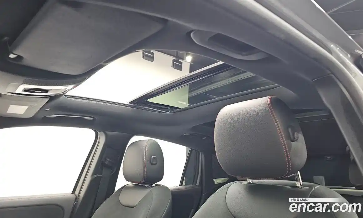 Mercedes-Benz EQA 2022 0.2 Автомат в Москве № 212087, фото 8