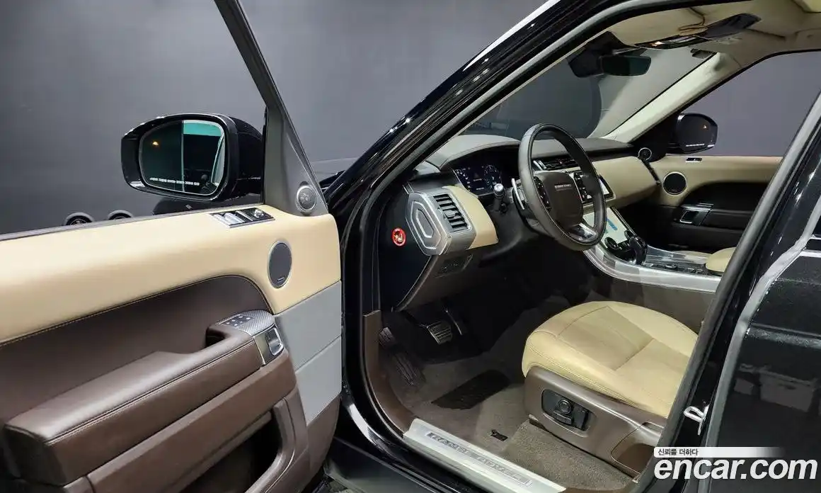 Land Rover Range-Rover Sport 2022 3.0 Автомат в Москве № 213569, фото 5