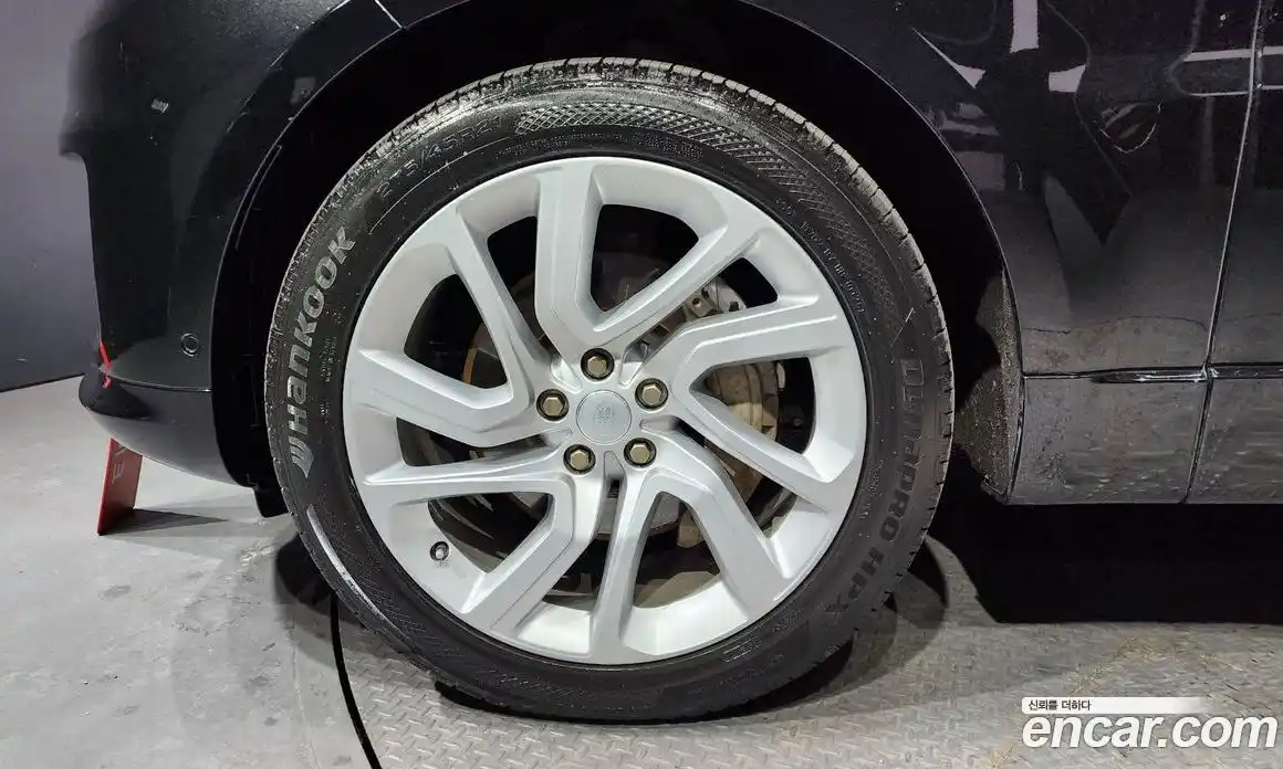 Land Rover Range-Rover Sport 2022 3.0 Автомат в Москве № 213569, фото 7