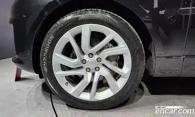 Land Rover Range-Rover Sport 2022 3.0 Автомат в Москве № 213569, миниатюра 7