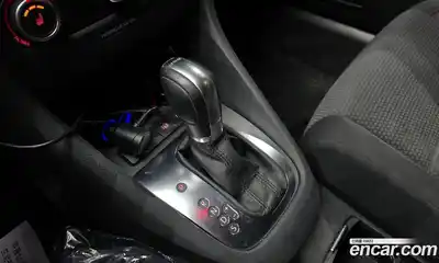 Volkswagen Golf 2012 1.6 Автомат в Москве № 215296, миниатюра 10