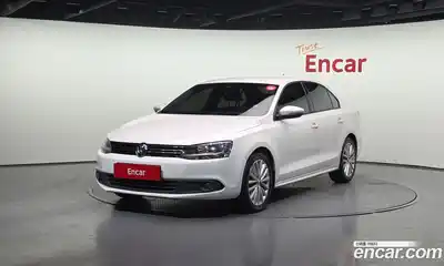 Volkswagen Jetta, 2012