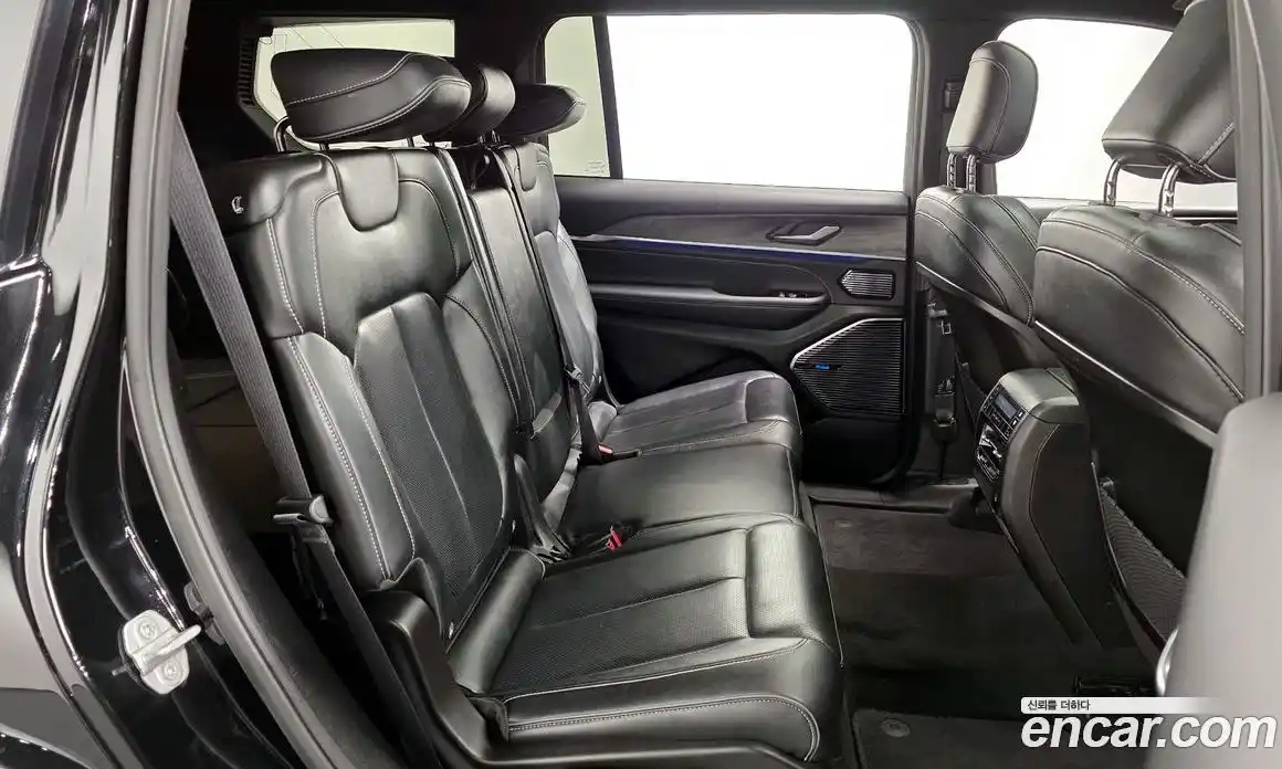 Jeep Cherokee 2022 3.6 Автомат в Москве № 215494, фото 18