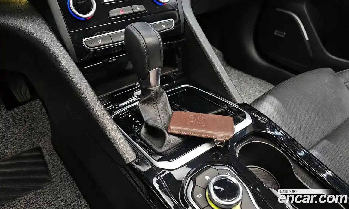 Renault SM6 2017 2.0 Автомат в Москве № 223584, фото 12