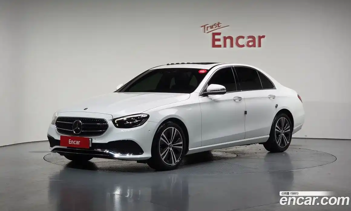 Mercedes-Benz E-Class 2021 2.0 Автомат в Москве № 224559, фото 10