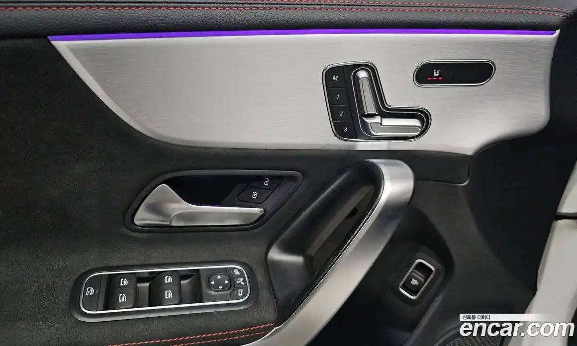 Mercedes-Benz CLA-Class 2020 2.0 Автомат в Москве № 224759, фото 19