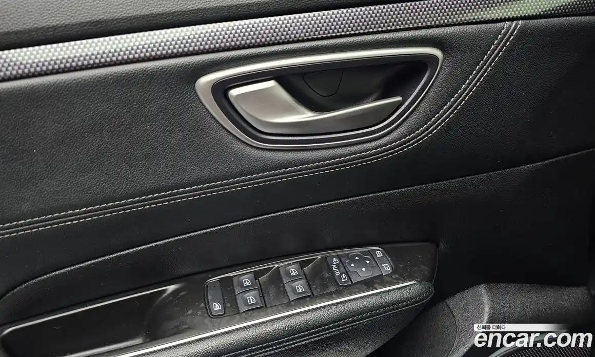 Renault SM6 2016 2.0 Автомат в Москве № 226028, фото 20