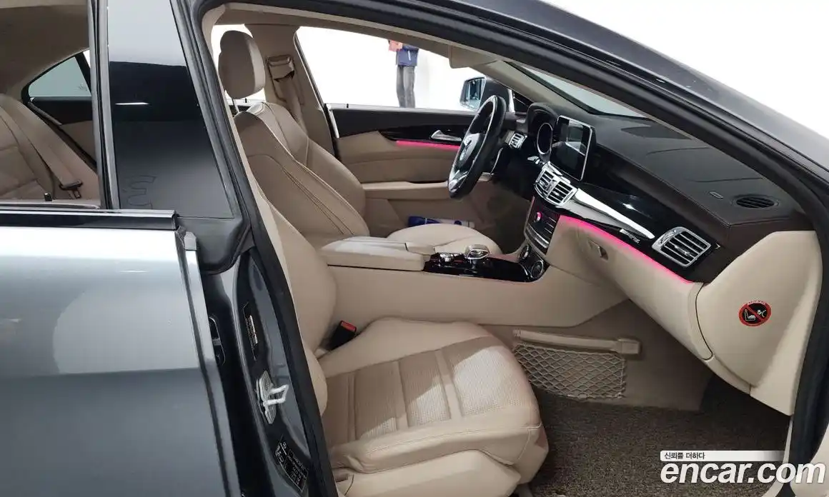 Mercedes-Benz CLS-Class 2016 5.5 Автомат в Москве № 229630, фото 12
