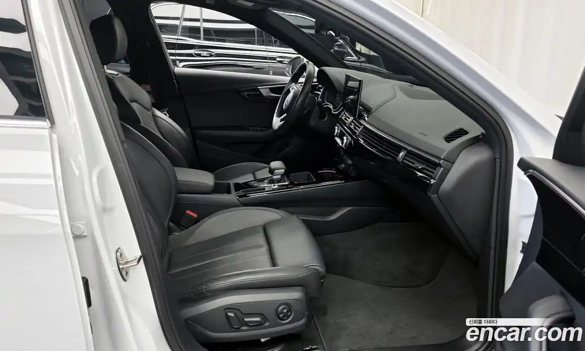 Audi A4 2020 2.0 Автомат в Москве № 230068, фото 3