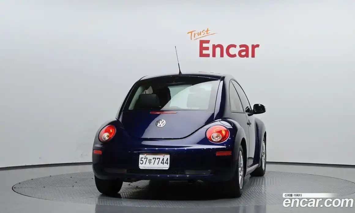 Volkswagen Beatle 2008 2.0 Автомат в Москве № 232162, фото 19