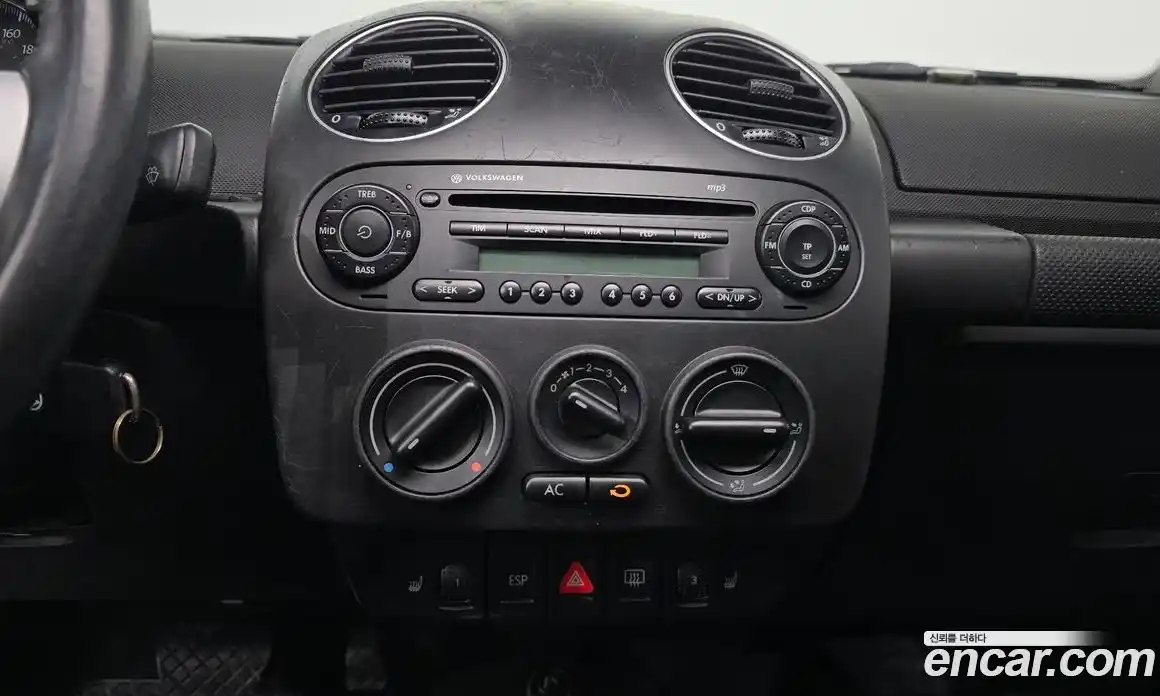 Volkswagen Beatle 2008 2.0 Автомат в Москве № 232162, фото 6