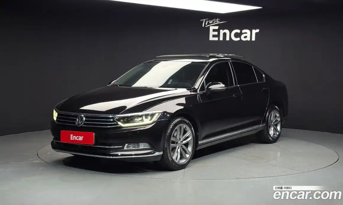Volkswagen Passat 2018 2.0 Автомат в Москве № 232185, фото 11