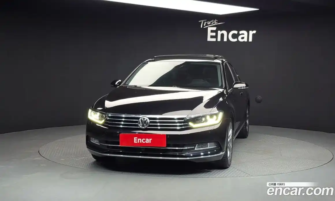 Volkswagen Passat 2018 2.0 Автомат в Москве № 232185, фото 13