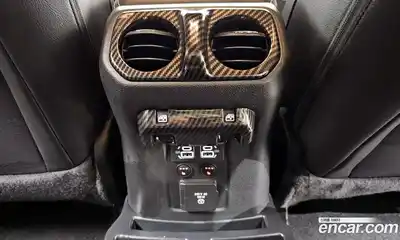 Jeep Wrangler 2023 2.0 Автомат в Москве № 232333, миниатюра 3