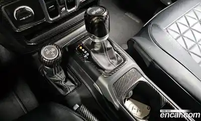 Jeep Wrangler 2023 2.0 Автомат в Москве № 232333, миниатюра 4