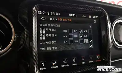 Jeep Wrangler 2023 2.0 Автомат в Москве № 232333, миниатюра 8