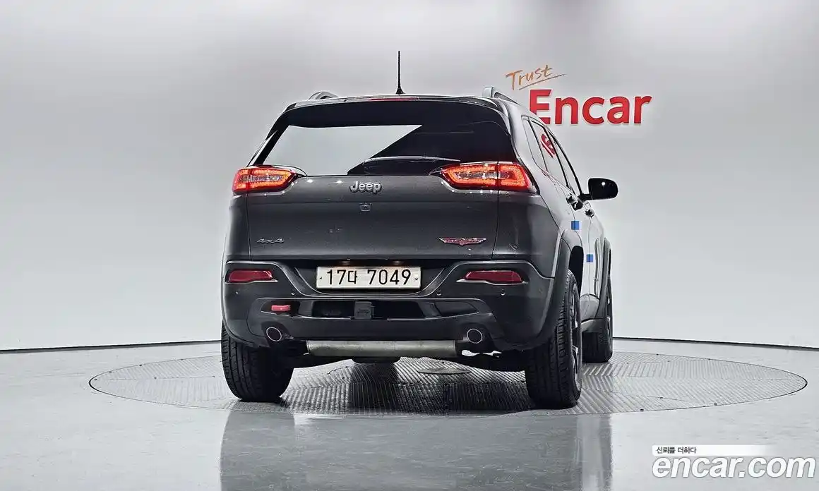 Jeep Cherokee 2017 3.2 Автомат в Москве № 232483, фото 19