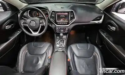 Jeep Cherokee 2017 3.2 Автомат в Москве № 232483, миниатюра 2