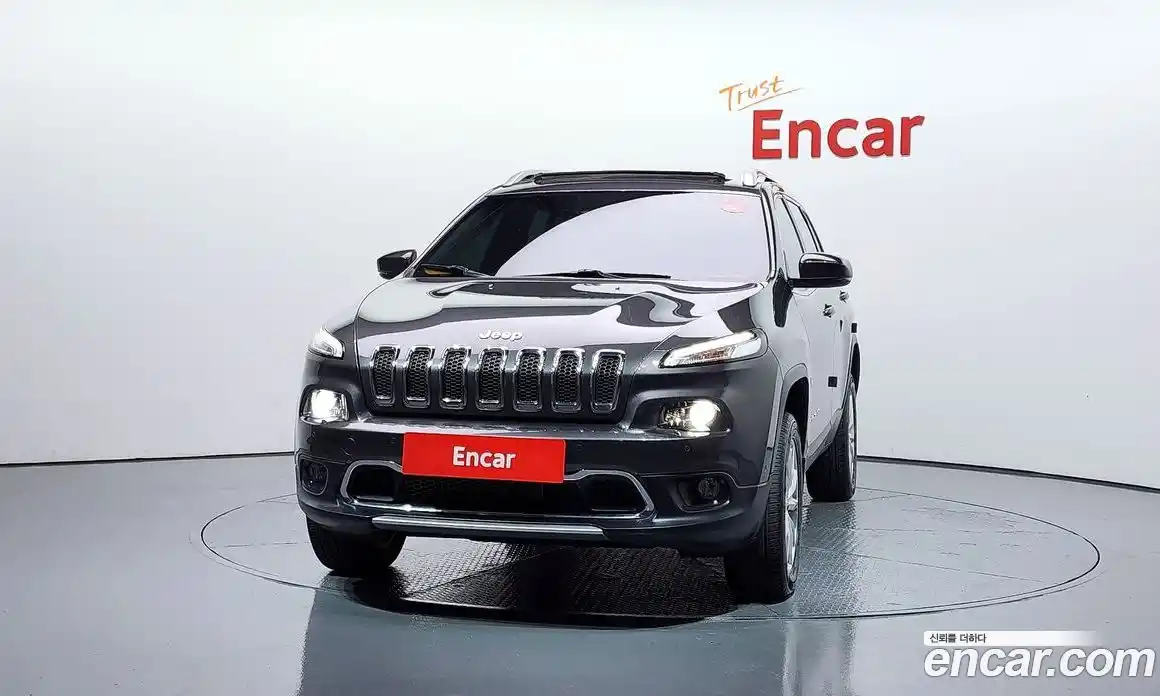 Jeep Cherokee 2015 2.0 Автомат в Москве № 232628, фото 15