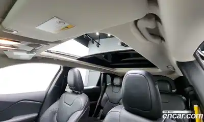 Jeep Cherokee 2015 2.0 Автомат в Москве № 232628, миниатюра 10