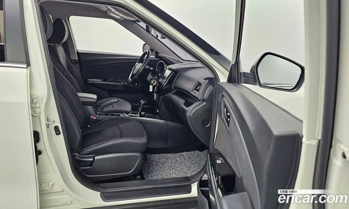 SsangYong TIBOLI 2016 1.6 Автомат в Москве № 24042, фото 4