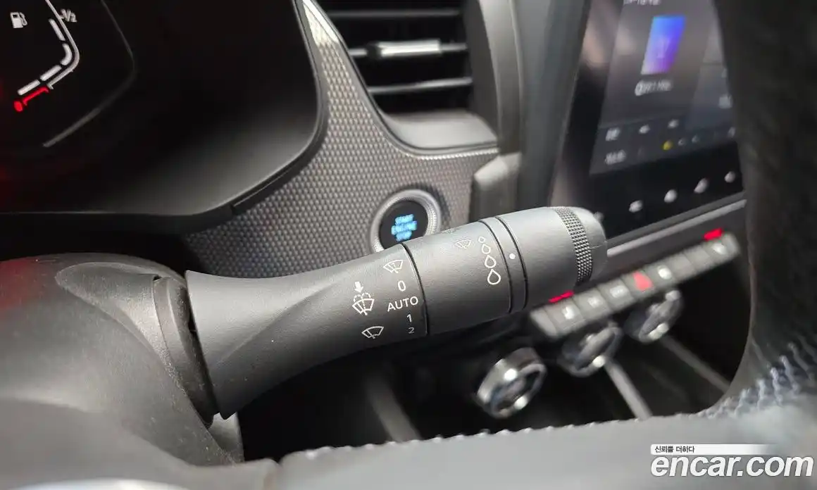 Renault XM3 2023 1.6 Автомат в Москве № 241607, фото 16