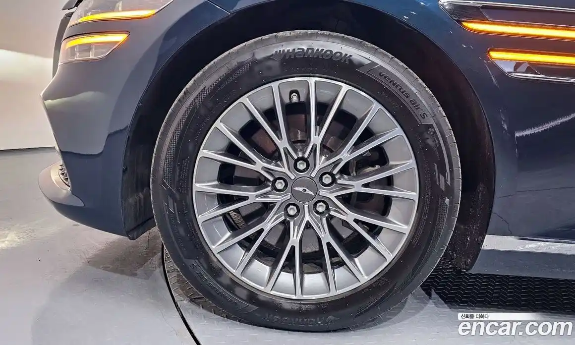 Genesis G80 2022 2.5 Автомат в Москве № 24376, фото 17