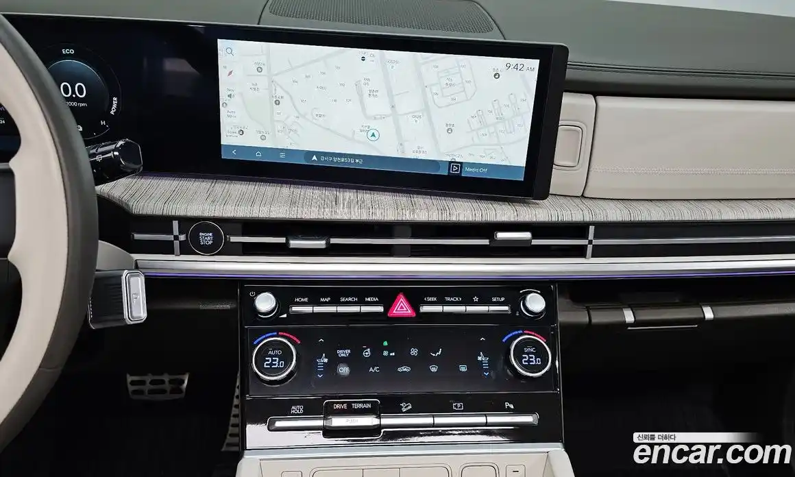 Hyundai Santa Fe 2024 1.6 Автомат в Москве № 244742, фото 18