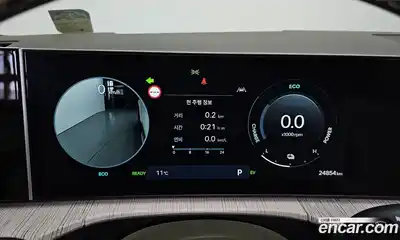 Hyundai Santa Fe 2024 1.6 Автомат в Москве № 244742, миниатюра 2