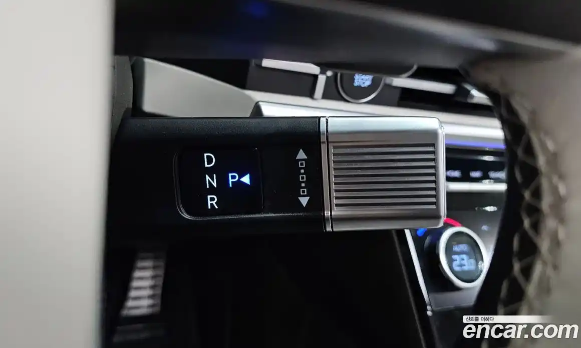 Hyundai Santa Fe 2024 1.6 Автомат в Москве № 244742, фото 3