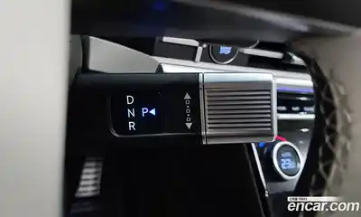 Hyundai Santa Fe 2024 1.6 Автомат в Москве № 244742, миниатюра 3