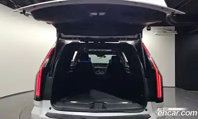 Cadillac Escalade 2025 6.2 Автомат в Москве № 256351, миниатюра 12