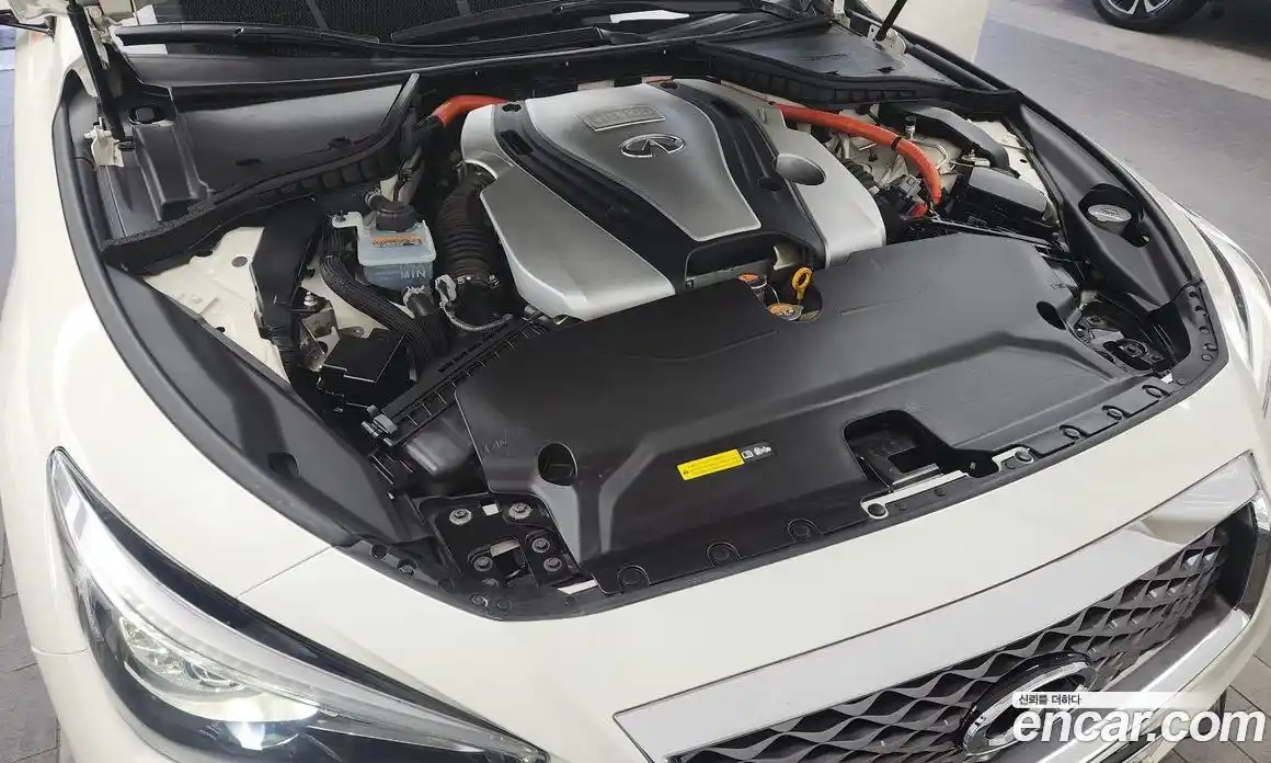 Infiniti Q50 2018 3.5 Автомат в Москве № 266913, фото 17