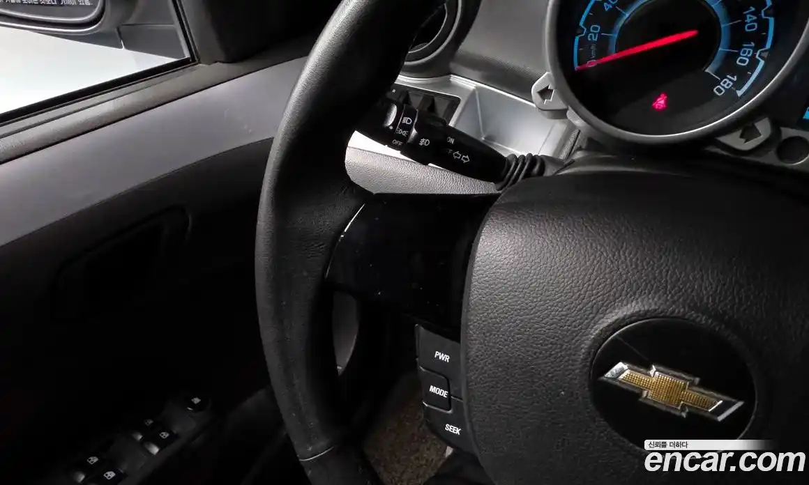 Chevrolet Spark 2012 1.0 Автомат в Москве № 27068, фото 19