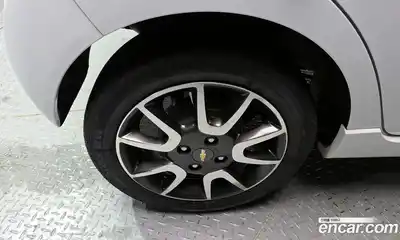 Chevrolet Spark 2012 1.0 Автомат в Москве № 27068, миниатюра 3
