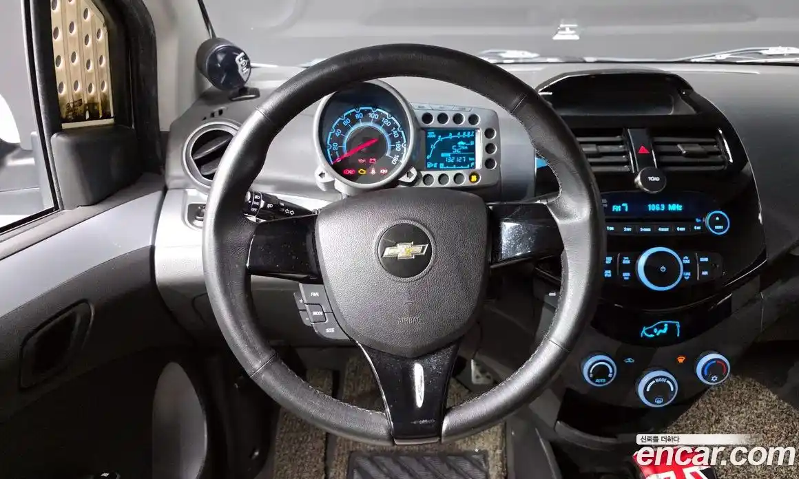 Chevrolet Spark 2012 1.0 Автомат в Москве № 27068, фото 7