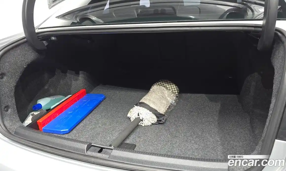 Volkswagen Passat 2014 2.0 Автомат в Москве № 277110, фото 18