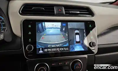 Nissan Leaf 2019 0.1 Автомат в Москве № 284986, миниатюра 3