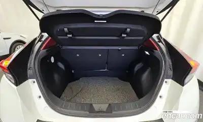 Nissan Leaf 2019 0.1 Автомат в Москве № 284986, миниатюра 7