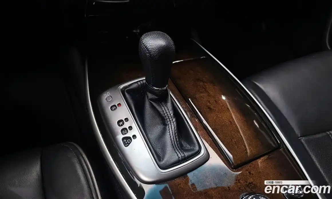 Infiniti QX60 2015 3.5 Автомат в Москве № 294392, фото 18