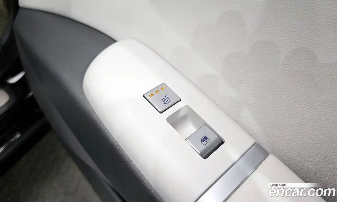 Hyundai Grandeur 2023 2.5 Автомат в Москве № 297252, фото 15