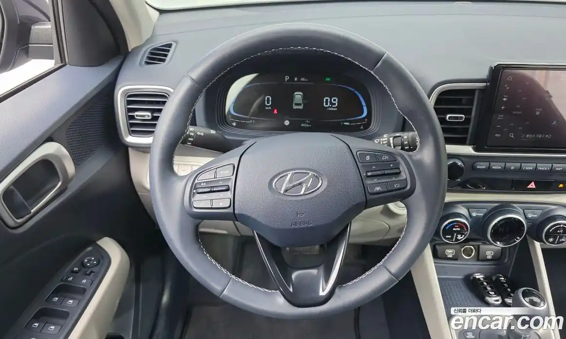 Hyundai Venue 2024 1.6 Автомат в Москве № 2975, фото 12