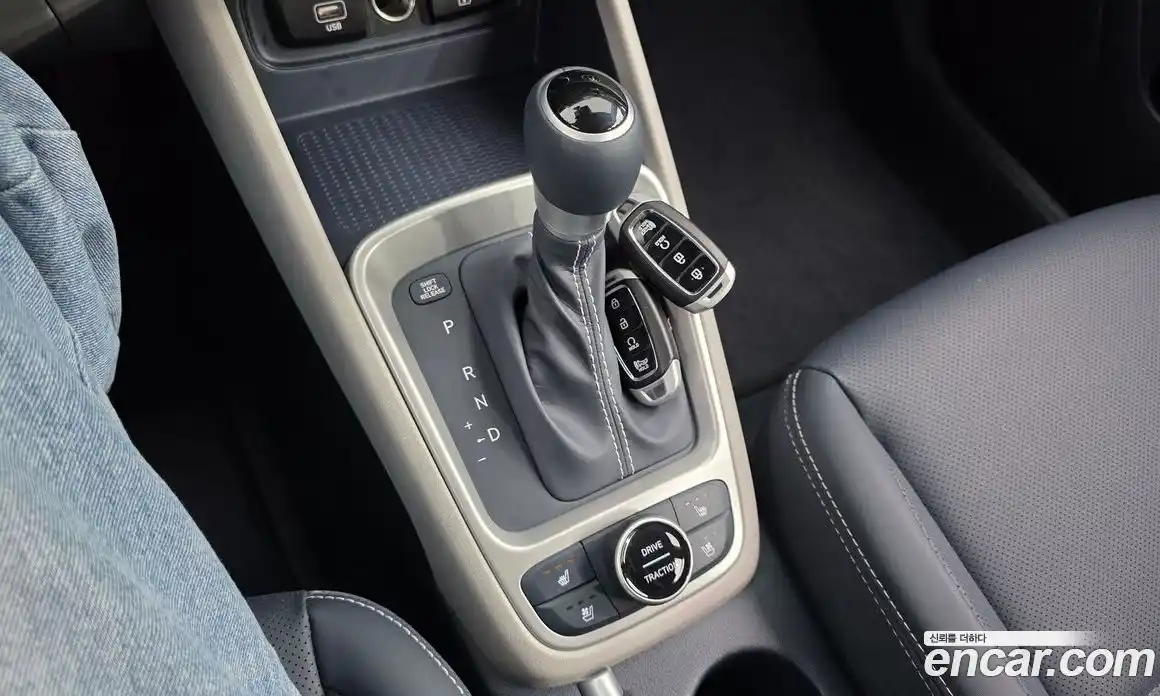 Hyundai Venue 2024 1.6 Автомат в Москве № 2975, фото 4