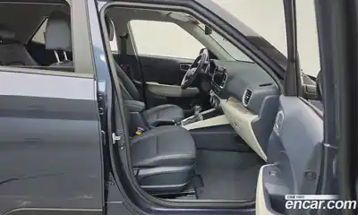 Hyundai Venue 2024 1.6 Автомат в Москве № 2975, миниатюра 9