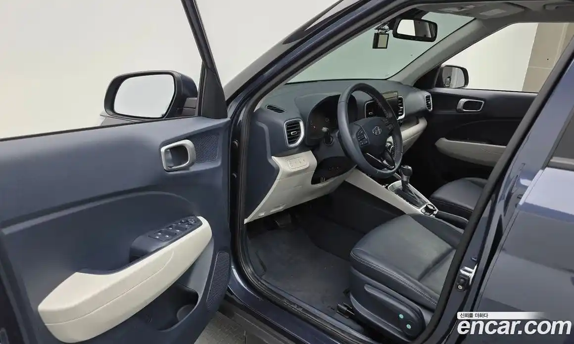 Hyundai Venue 2024 1.6 Автомат в Москве № 2975, фото 10