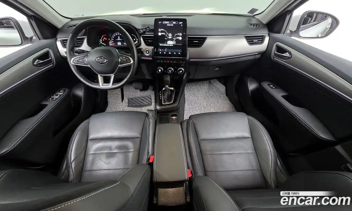 Renault XM3 2023 1.6 Автомат в Москве № 298790, фото 2