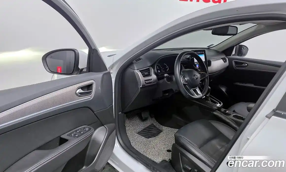 Renault XM3 2023 1.6 Автомат в Москве № 298790, фото 9