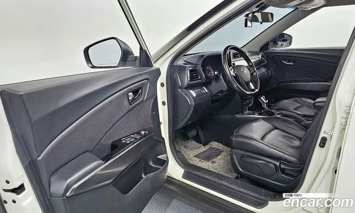 SsangYong TIBOLI 2020 1.5 Автомат в Москве № 30279, фото 10