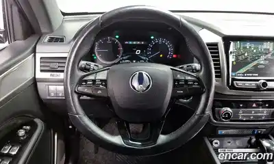 SsangYong Rexton 2018 2.2 Автомат в Москве № 30440, миниатюра 3